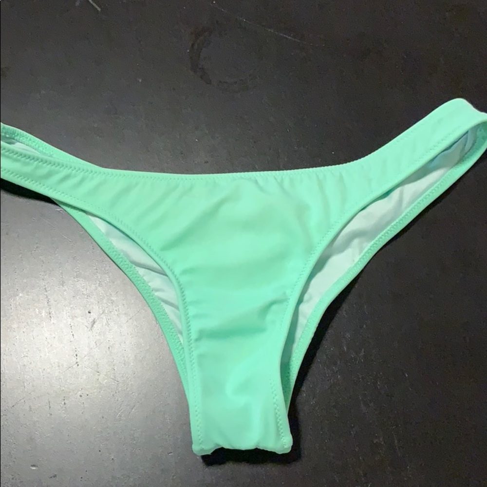 Victoria’s Secret cheeky bottom